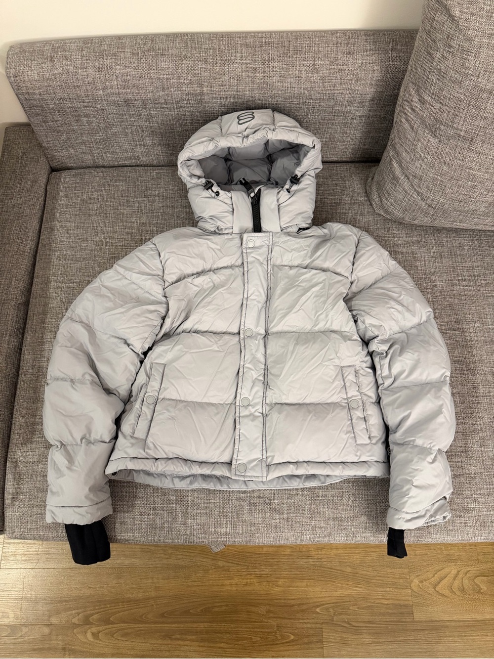 Aritzia The Super Puff Shorty